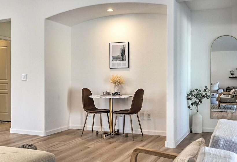 Modern Home W/ Putting Green, 2 Mi To Golfing