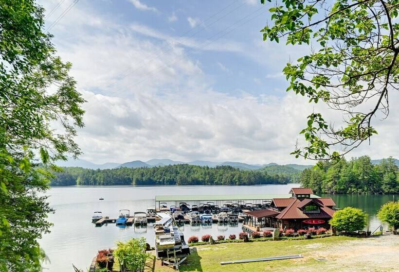 Modern Little Bear Cottage At Santeetlah Lake!