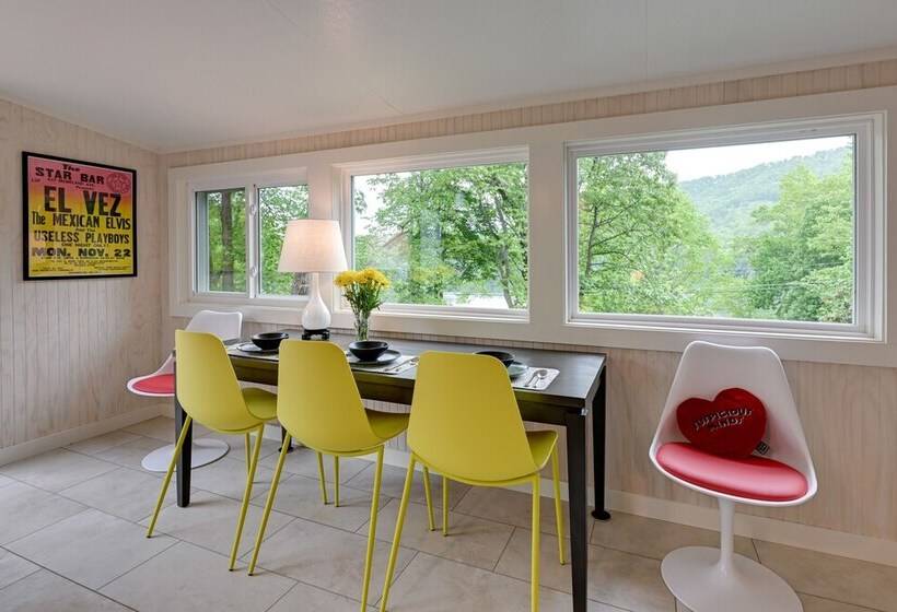 Modern Little Bear Cottage At Santeetlah Lake!