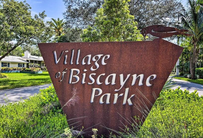 Modern Miami Villa W/ Pool Oasis ~ 5 Mi To Beach!