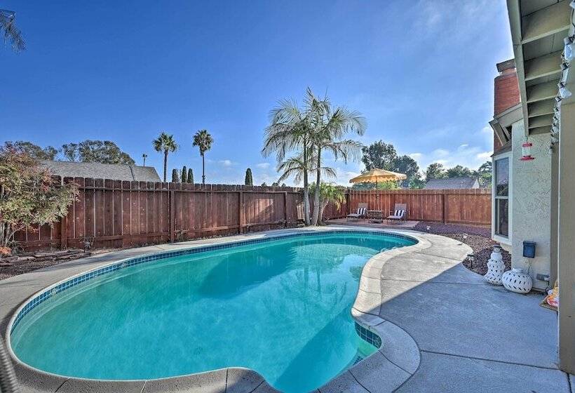 Modern Oceanside Home W/ Pool & Putting Green