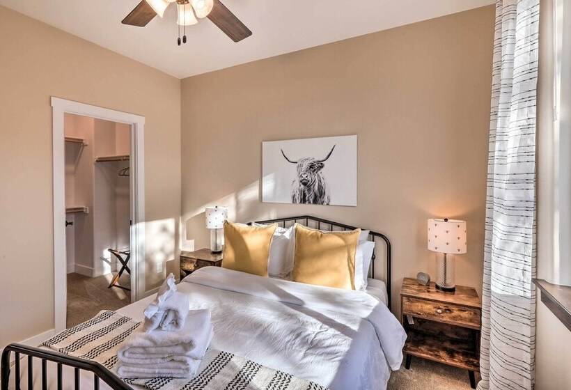 Modern Flagstaff Retreat W/ Fire Pit & Ev Charger!