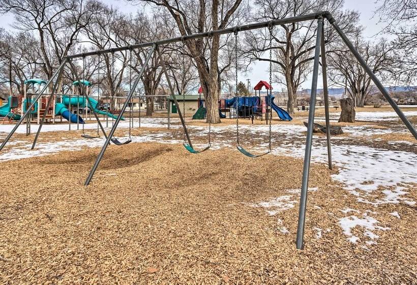 Lovely Montrose Home W/ Yard: Walk To Dtwn & Park!