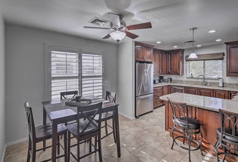 Parker Home On The Colorado River W/ Views!