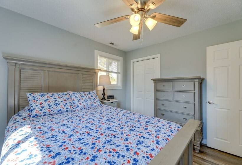 New Bern Abode W/ Yard ~ 2 Mi To Neuse River