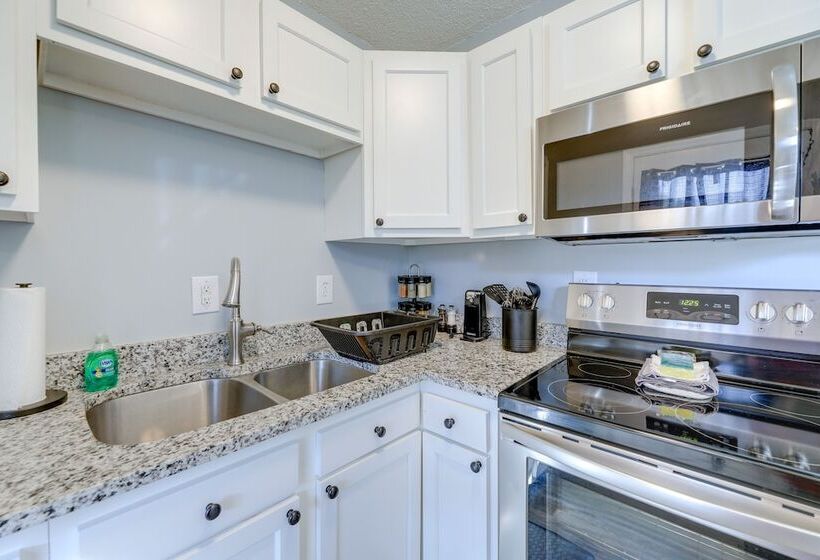 New Bern Abode W/ Yard ~ 2 Mi To Neuse River