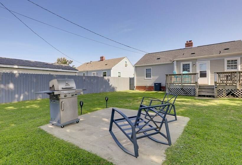 North Carolina Retreat   Deck, Grill & Creek Views