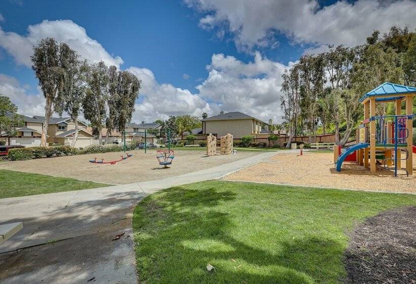 Oceanside Vacation Home W/ Gas Grill + Patio