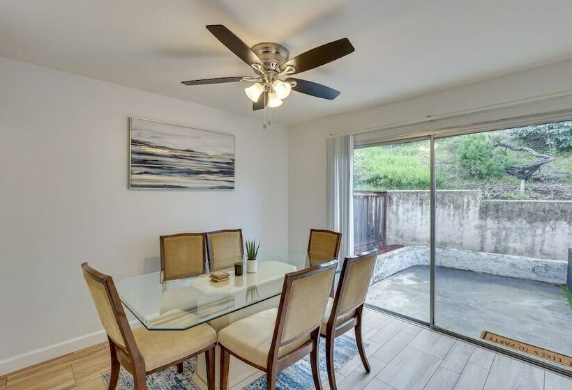 Oceanside Vacation Home W/ Gas Grill + Patio