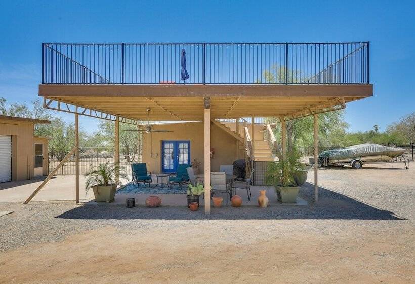 Oro Valley Retreat W/ Pool, Spa & Rooftop Views!