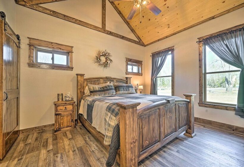 Ouachita Mtn Home: Near Atv & Hiking Trails!