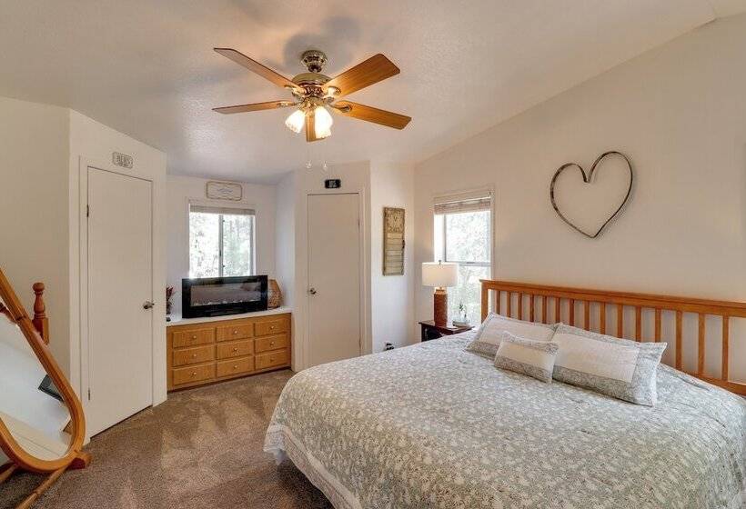 Overgaard Family Retreat W/ Fire Pit & Grill!