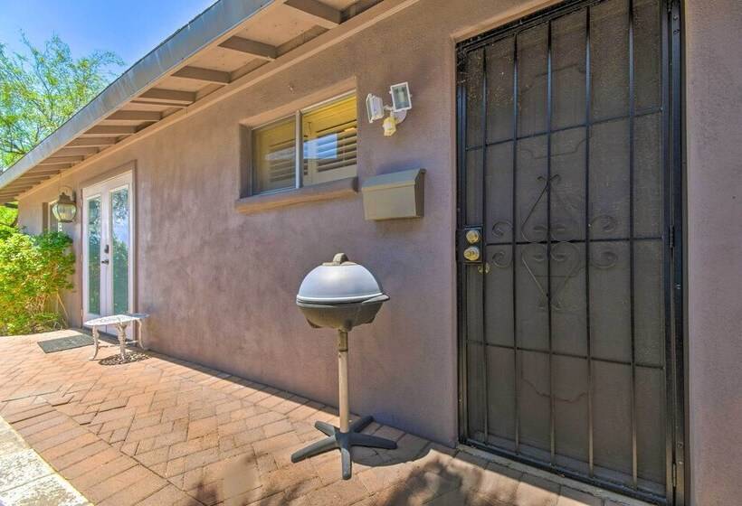 Paradise Valley Cottage Near Hiking Trails!