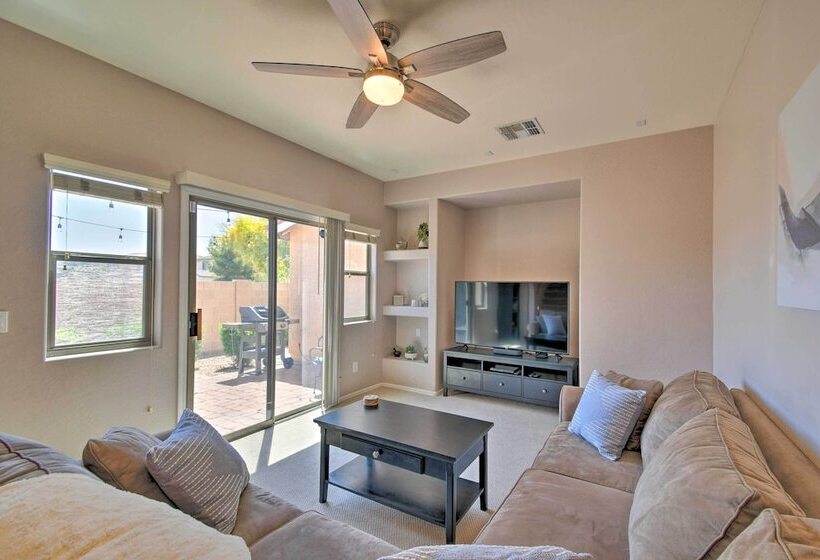 Goodyear Escape W/ Grill: Community Pool Access!