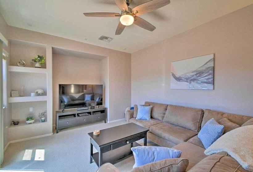 Goodyear Escape W/ Grill: Community Pool Access!