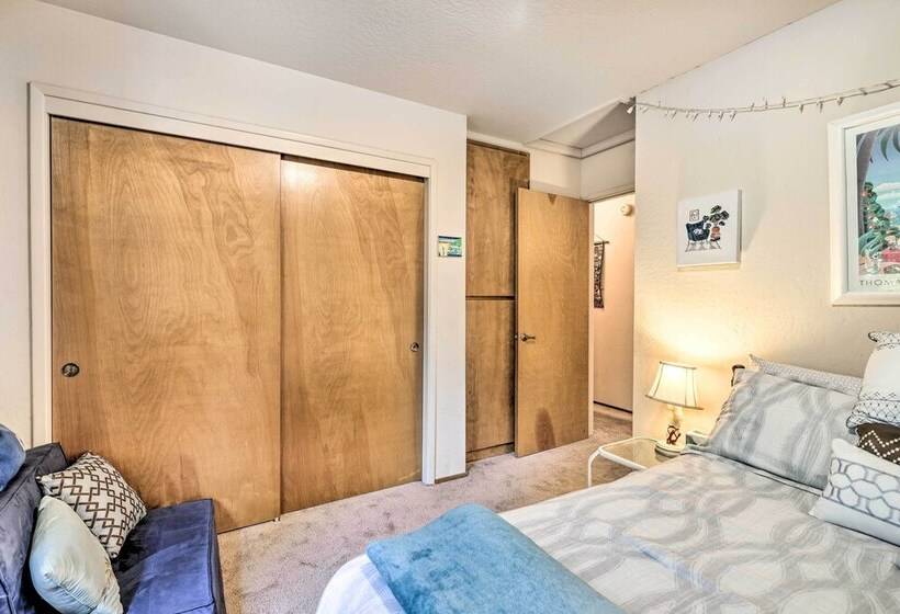 Peaceful Camp Connell Cabin W/ Community Pool