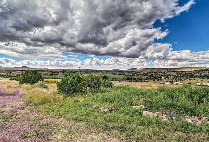 Peaceful Ranch Cabin, 3 Mi To Becker Lake!