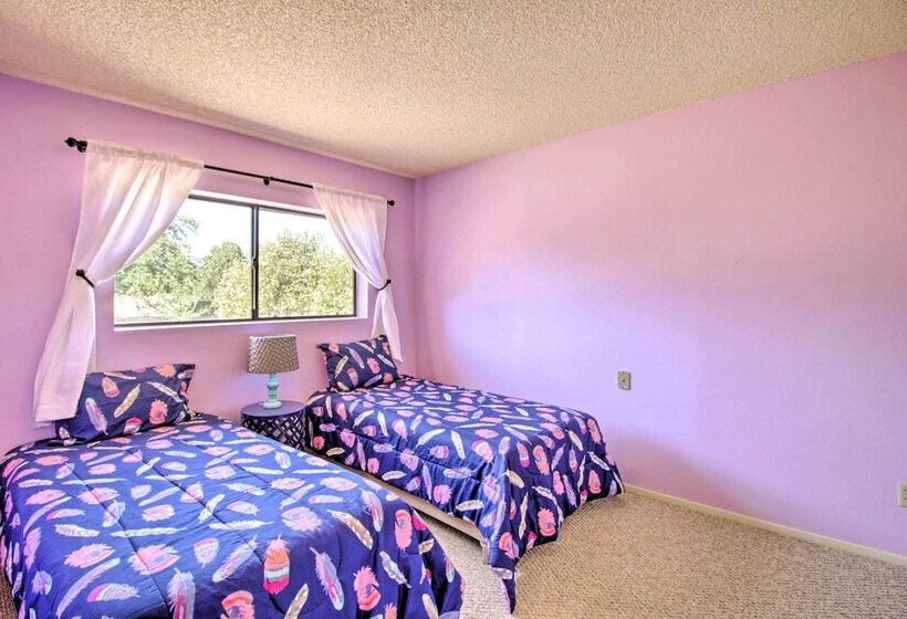 Pearce Sunsites Home W/ Pool & Desert Mtn Views!