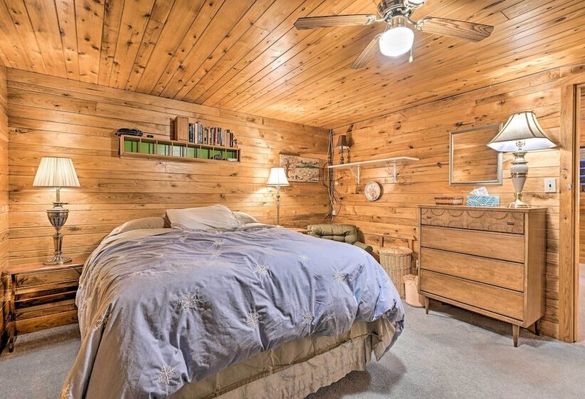 Pet Friendly Amherst Earth Home Near Downtown