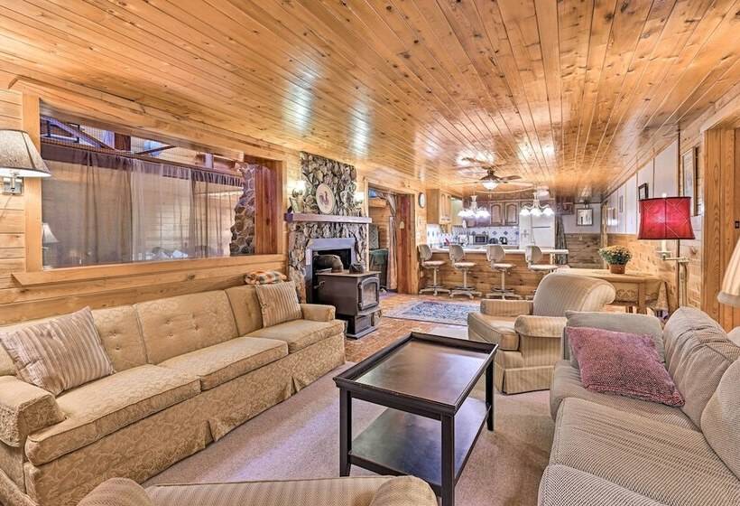 Pet Friendly Amherst Earth Home Near Downtown