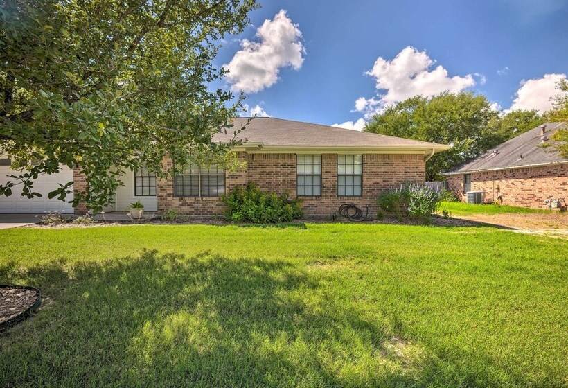 Pet Friendly Bryan Home < 5 Mi To Texas A&m!