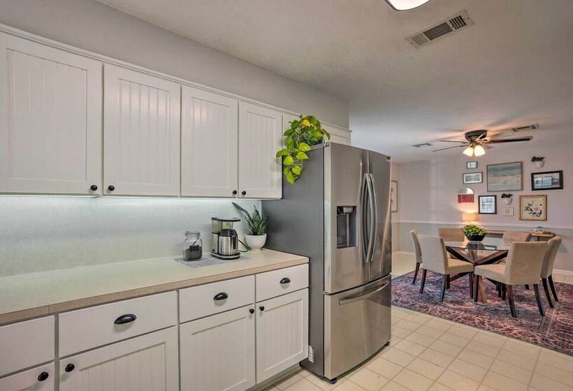 Pet Friendly Bryan Home < 5 Mi To Texas A&m!