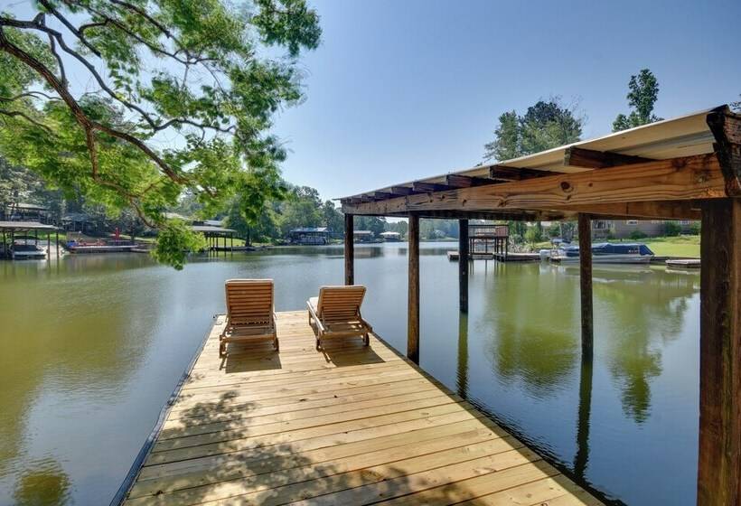 Pet Friendly Cabin W/ Dock On Lake Martin!