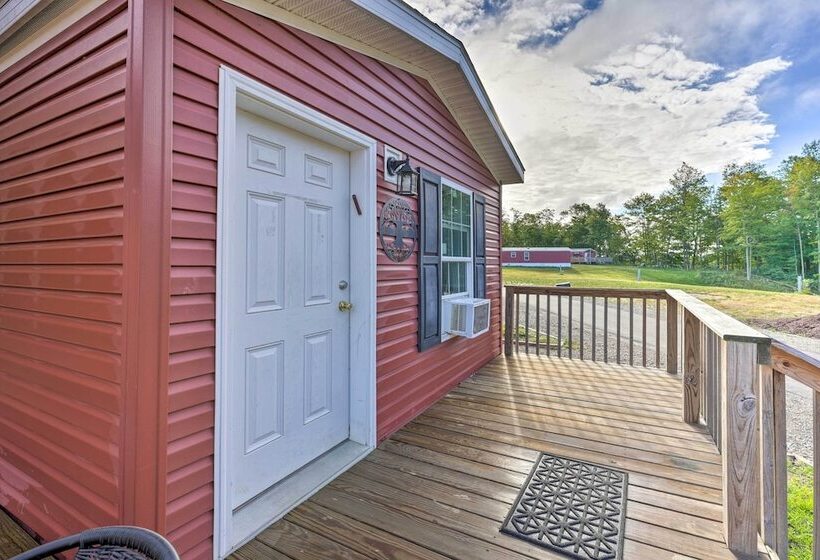 Pet Friendly Cassoplis Cabin, Close To Parks!