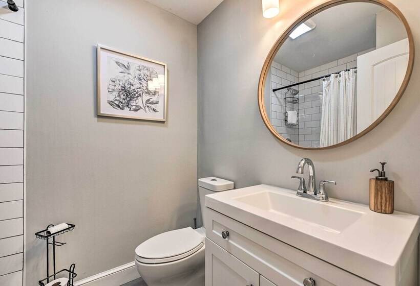 Pet Friendly Charlotte Home W/ Fenced Yard!