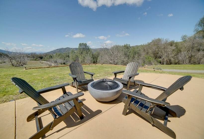 Pet Friendly Clearlake Oaks Vacation Home W/ Pool!