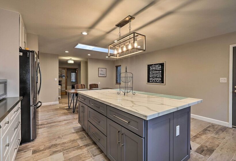 Flagstaff Vacation Rental, 3 Mi To Downtown!