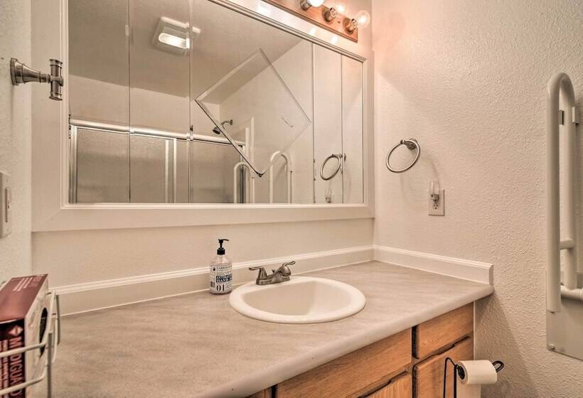 Pet Friendly La Center Home ~ 6 Mi To Casinos