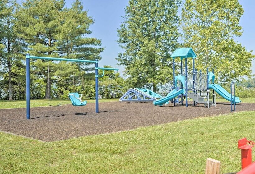 Pet Friendly Mechanicsville Retreat W/ Deck!