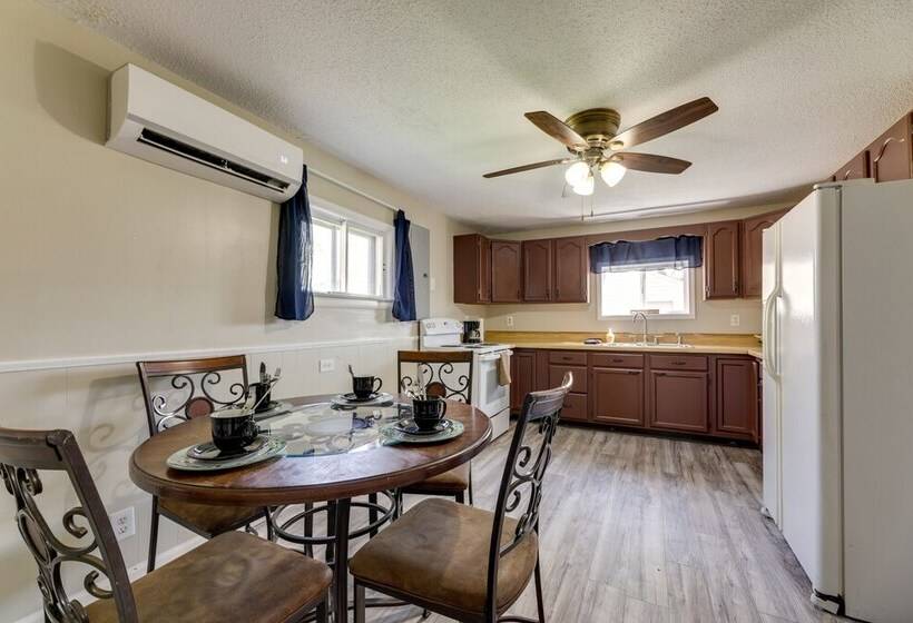 Pet Friendly Ohio Escape W/ Deck & Community Dock!