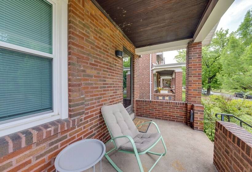 Pet Friendly St Louis Home W/ Grill & Backyard