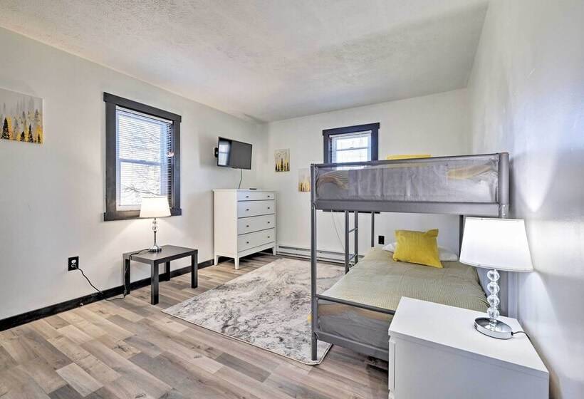 Pet Friendly Tobyhanna Abode W/ Movie Room & Pool!