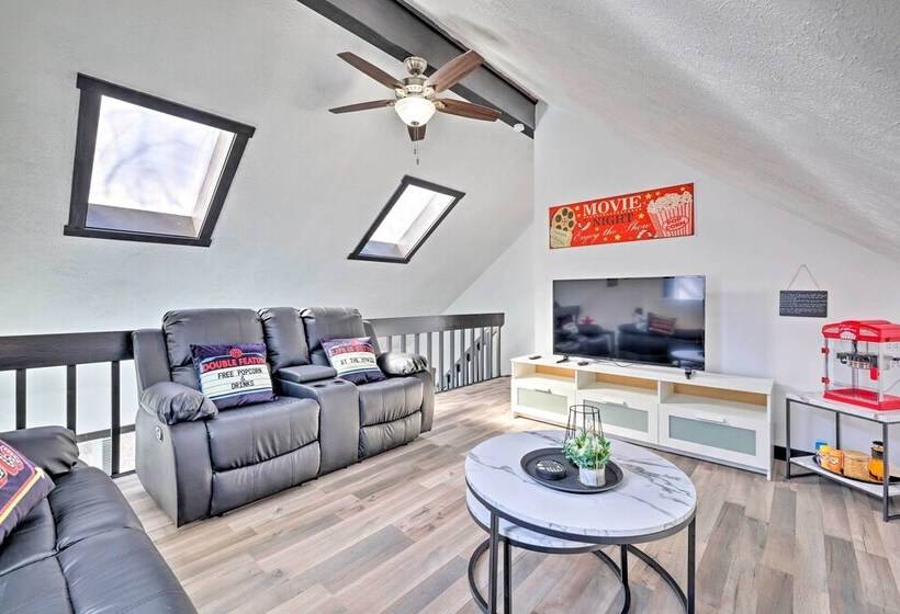 Pet Friendly Tobyhanna Abode W/ Movie Room & Pool!
