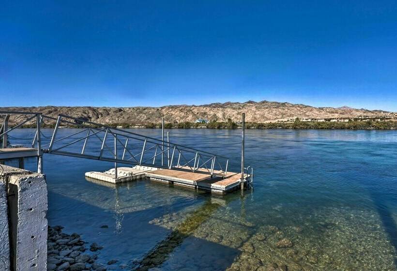 Pet Friendly Retreat   1 Block To Colorado River!