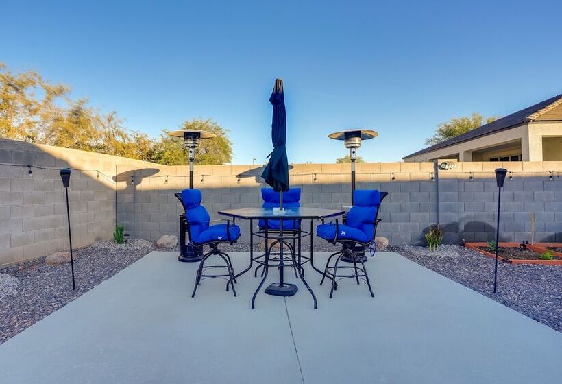 Phoenix Area Vacation Home W/ Private Pool!