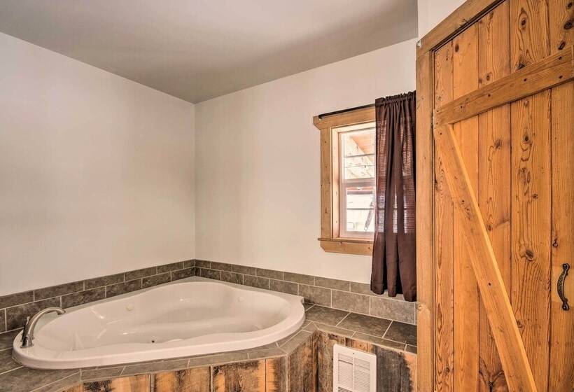 Picturesque Cabin < 1 Mi To Yellowstone River