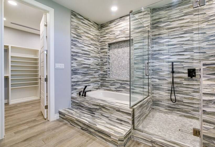 Picturesque Texas Gulf Coast Home In Port Isabel!