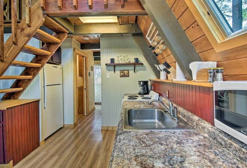 A Frame Cabin W/ Deck & Grill In Pinetop!