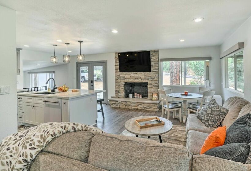 Prescott Retreat W/ Hot Tub ~ 3 Mi To Dtwn!