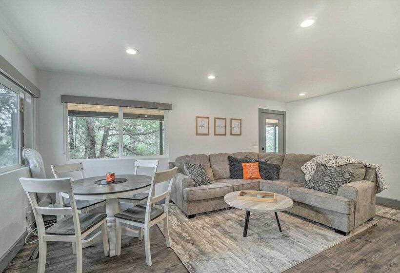 Prescott Retreat W/ Hot Tub ~ 3 Mi To Dtwn!