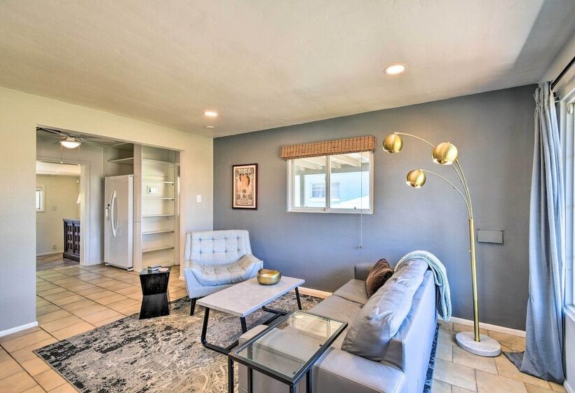 Private Desert Retreat W/ Grill & Mtn Views!