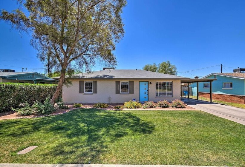 Private Desert Retreat W/ Grill & Mtn Views!