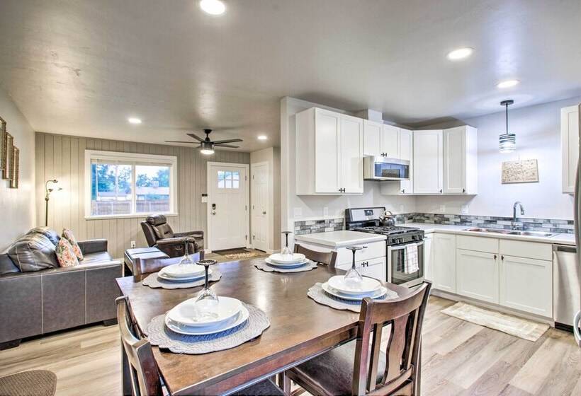 Quaint Clifton Escape W/ Grill   1 Mi To Winery!