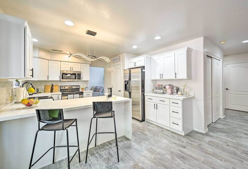 Quaint Flagstaff Retreat W/ Outdoor Dining!