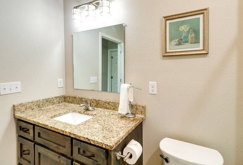 Quaint Harrison Home 2 Mi To Downtown!