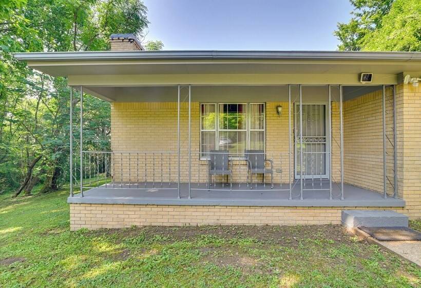 Quaint Oxford Home ~ 2 Mi To Ole Miss & The Grove!